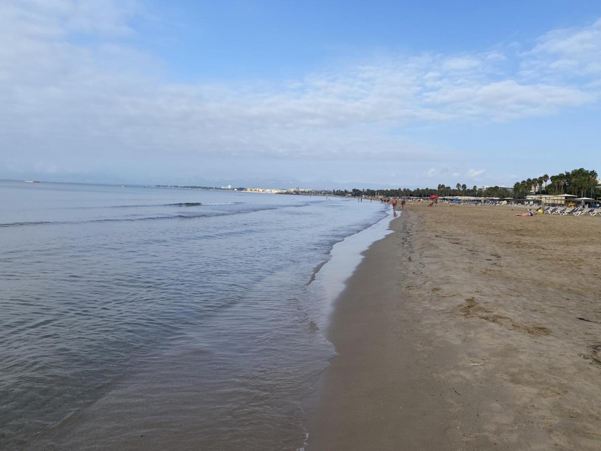 Apartamento Con Piscina En 1ª Linea De Playa En Salou Dış mekan fotoğraf